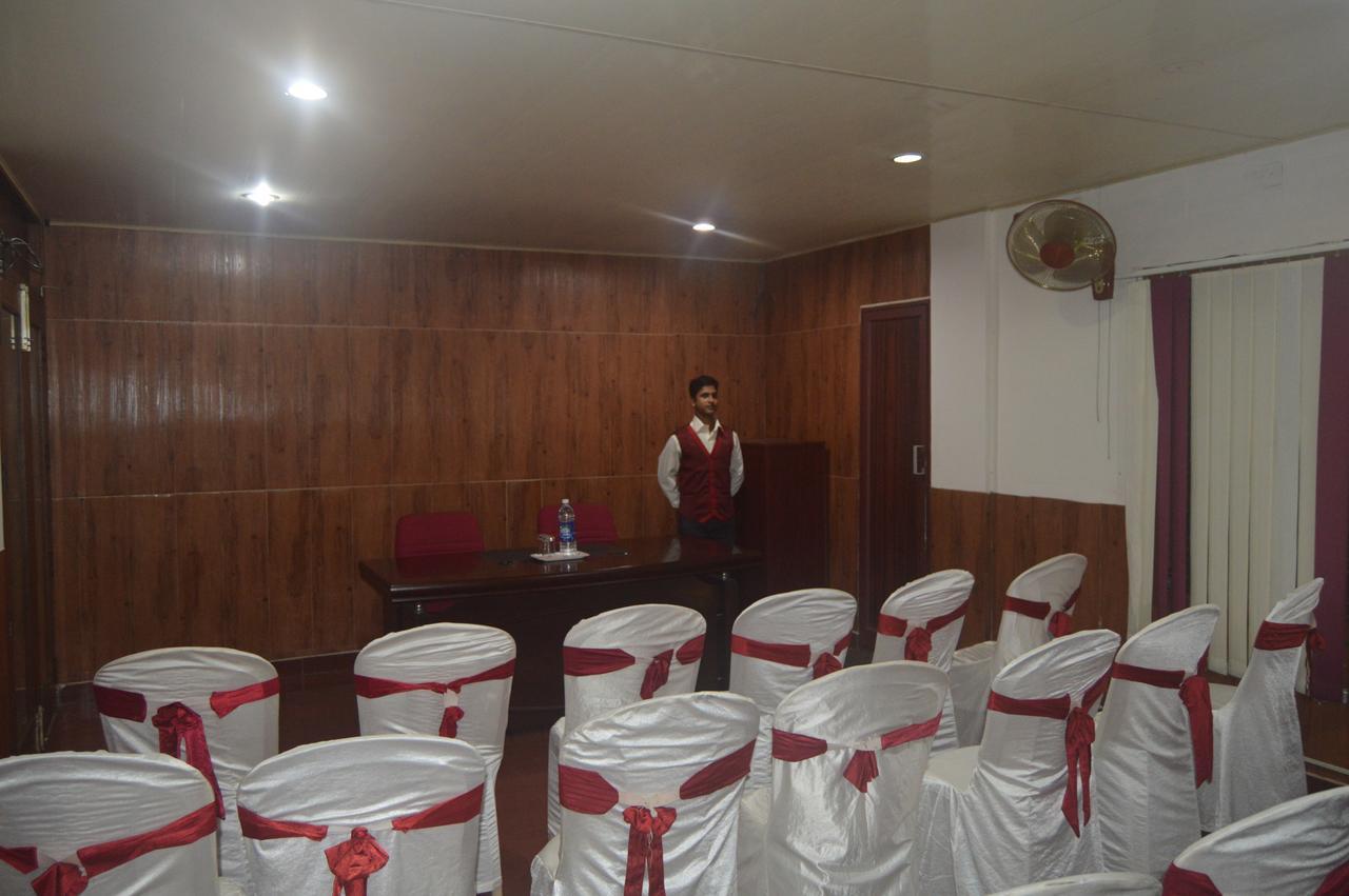 Shalimar Metro Hotell Kochi Exteriör bild