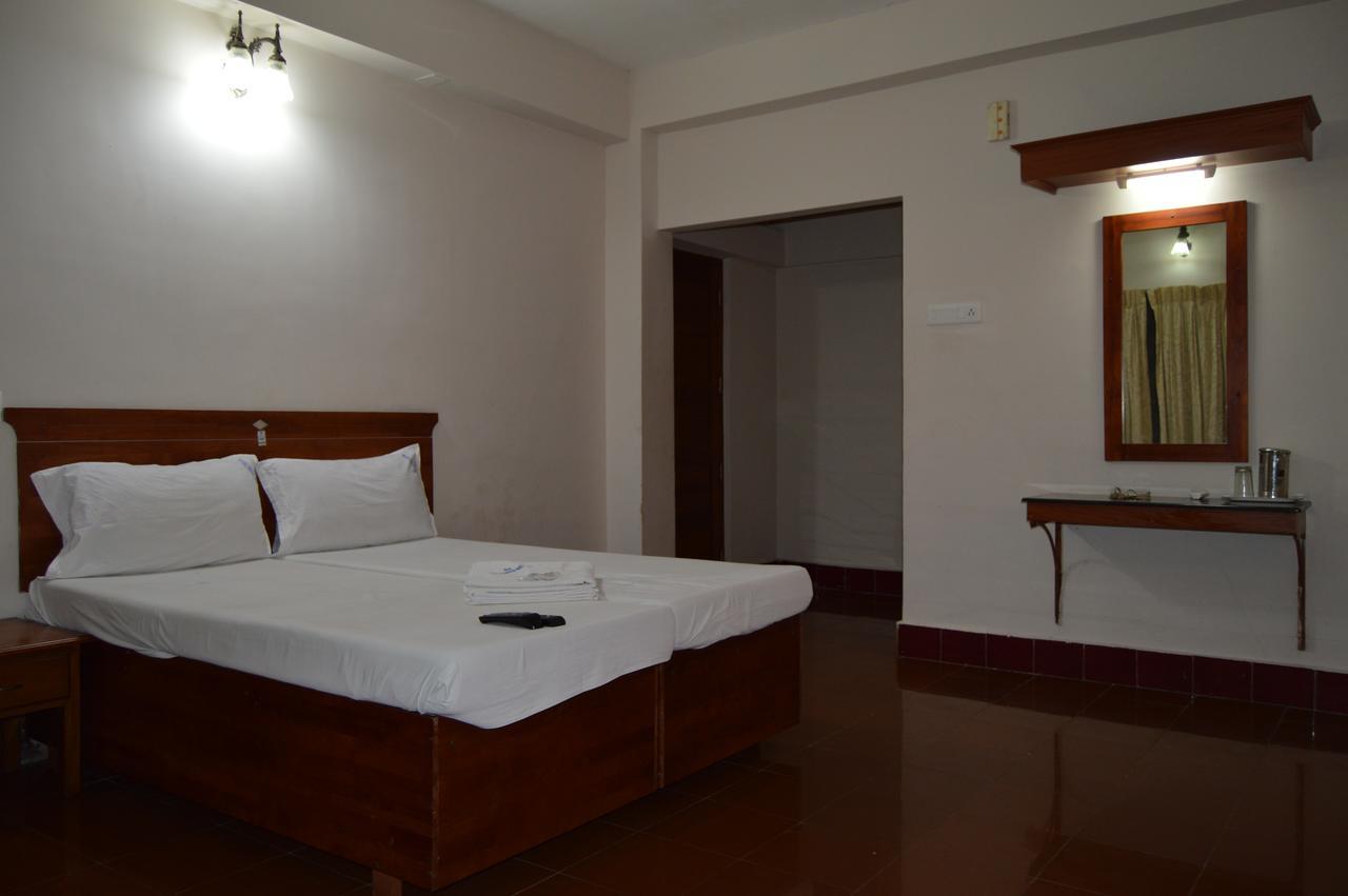 Shalimar Metro Hotell Kochi Exteriör bild