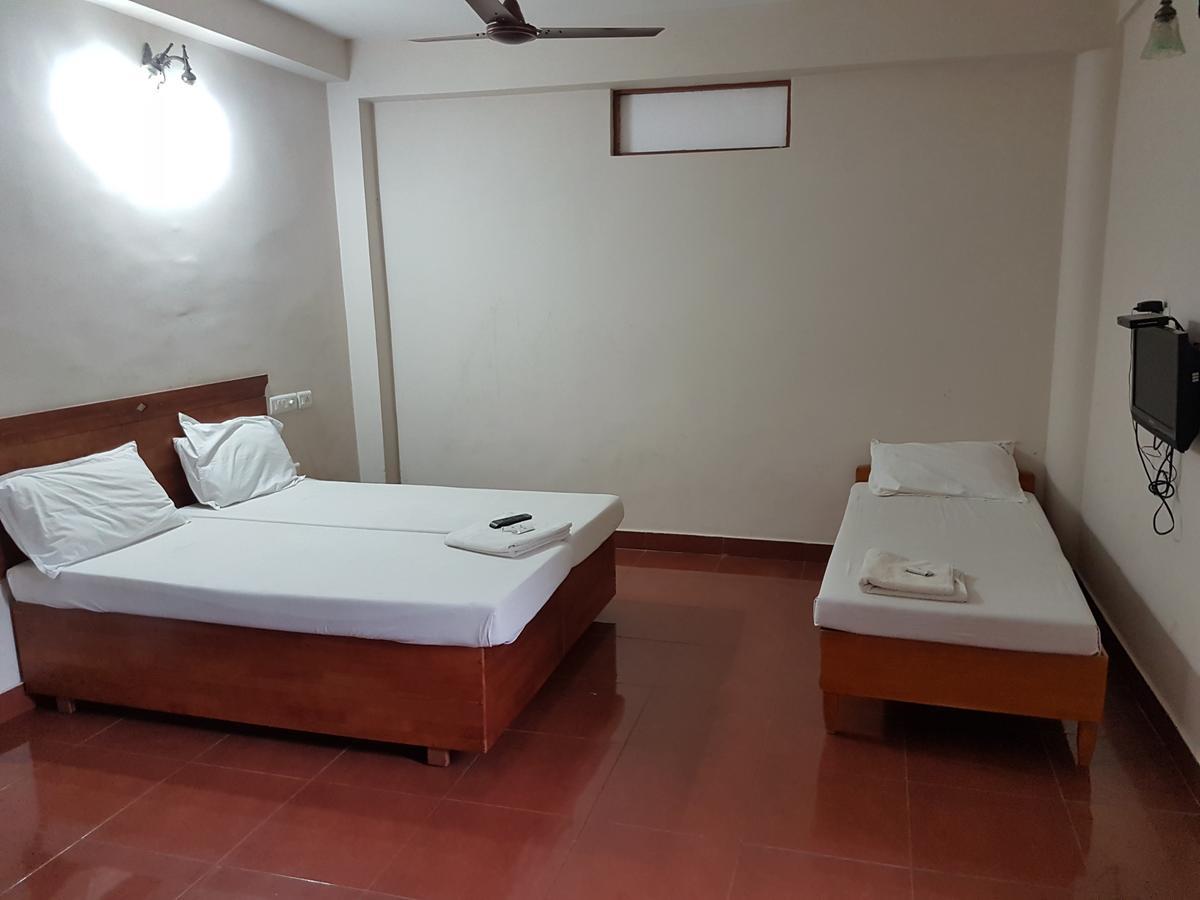 Shalimar Metro Hotell Kochi Exteriör bild
