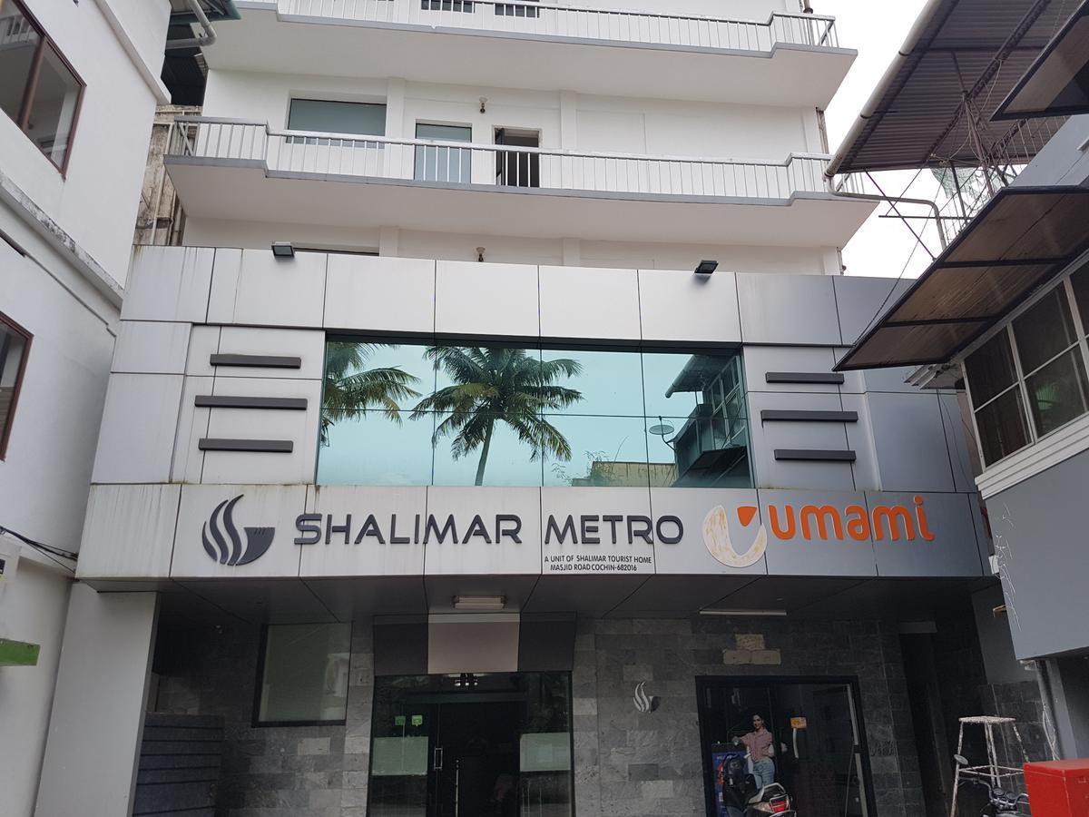 Shalimar Metro Hotell Kochi Exteriör bild