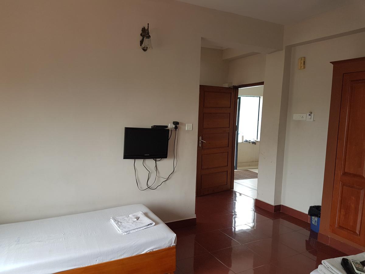 Shalimar Metro Hotell Kochi Exteriör bild